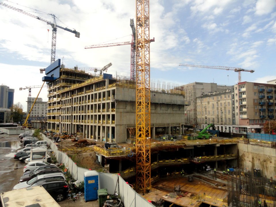 30-10-2018_plac_budowy_Varso,_3