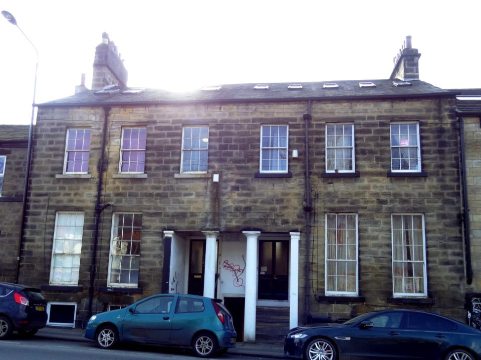27_And_29,_Victoria_Road