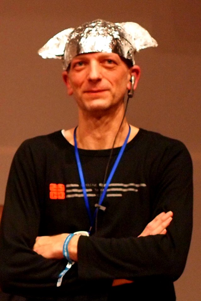 30C3_TinFoil-Hat_02_(cropped)