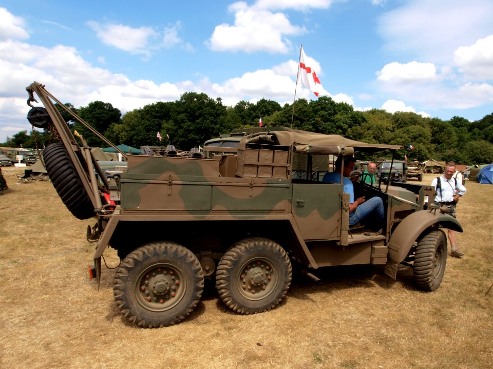 30cwt_Morris‑Commercial_CDSW_6x4_wrecker_pic2