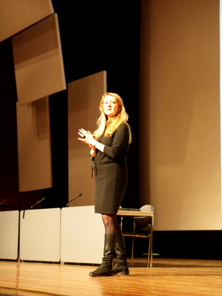 30C3_Annie_Machon_01
