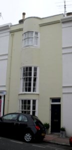 31_Temple_Street,_Brighton_(NHLE_Code_1380989)_(July_2010)