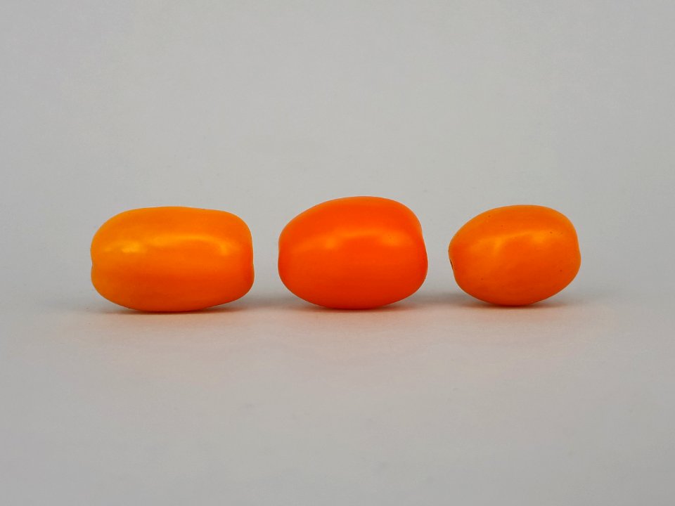 3_x_Cherry_Bambelo_tomato_2017_A3