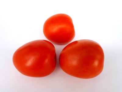 3_x_Tomate_pera_2017_A