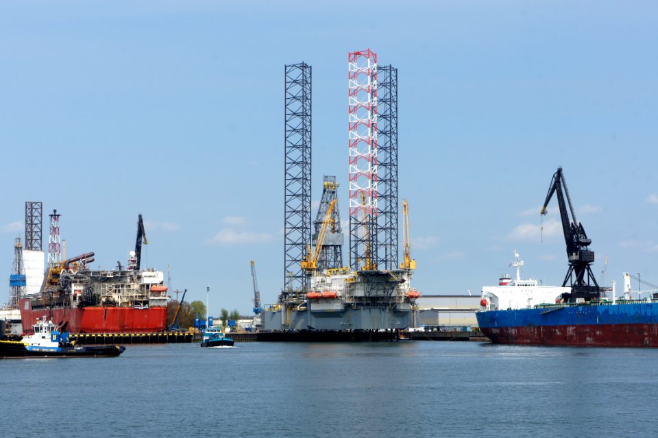 2e_Werkhaven,_Port_of_Rotterdam