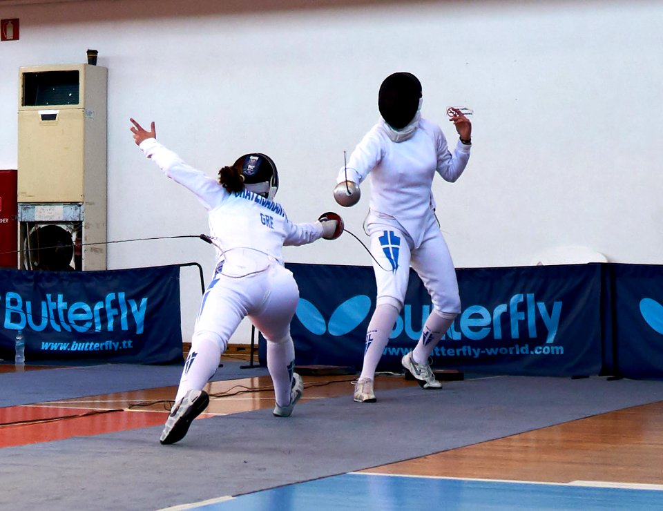 2nd_Leonidas_Pirgos_Fencing_Tournament._Nikoletta_Chatzisarantou_performs_a_lunge_and_scores_a_touch