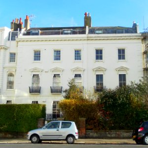 32–33_Montpelier_Crescent,_Brighton_(NHLE_Code_1380363)_(Dec_2011)