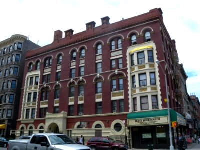 34_East_125_St_cloudy_jeh