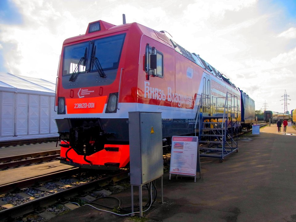 2EV120-001_Shcherbinka_(3)