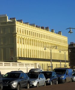 33–42_Brunswick_Terrace,_Hove_(NHLE_Code_1204856)_(January_2017)_(1)