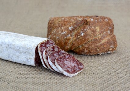 Meal sausage air dried