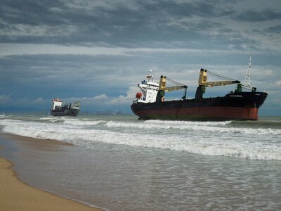 Beach sea forward photo