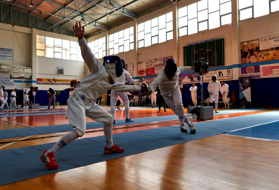 2nd_Leonidas_Pirgos_Fencing_Tournament._The_fencer_on_the_right_performs_a_flèche_and_scores_a_touche