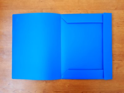 3-Flap_blue_A4_folder_with_elastic_straps_-_B3 photo