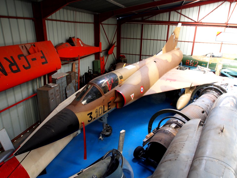 3-10LE_Mirage_3C,_Musée_de_l'Epopée_de_l'Industrie_et_de_l'Aéronautique,_pic_2
