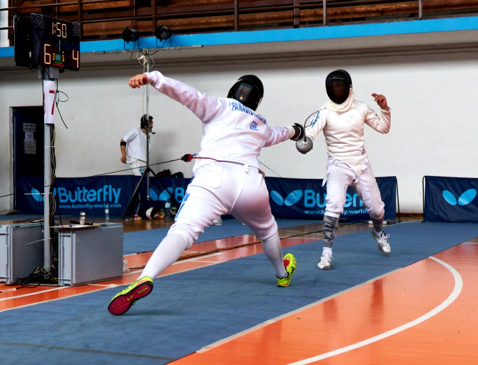 2nd_Leonidas_Pirgos_Fencing_Tournament._The_fencer_Georgios_Panagiotakopoulos_performs_a_lunge