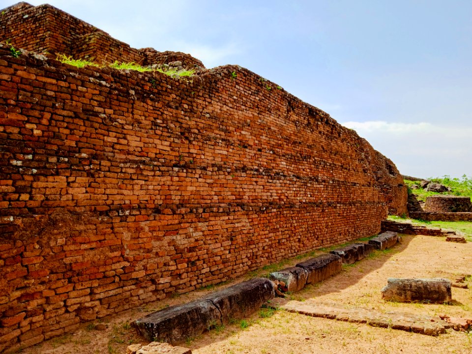 2nd_century_BCE_to_8th_century_CE_Salihundam_Buddhist_site,_Andhra_Pradesh_-_09