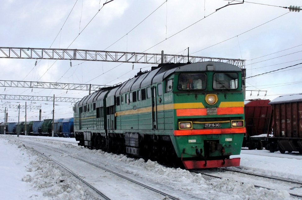2ТЭ116-343,_Россия,_Карелия,_станция_Кочкома_(Trainpix_189617)