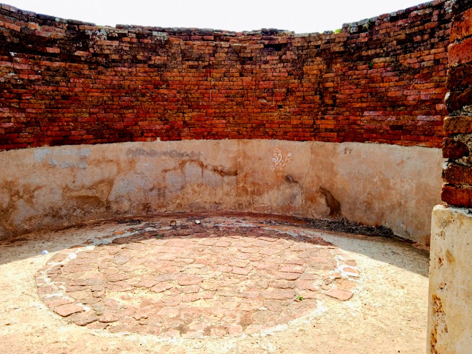 2nd_century_BCE_to_8th_century_CE_Salihundam_Buddhist_site,_Andhra_Pradesh_-_56