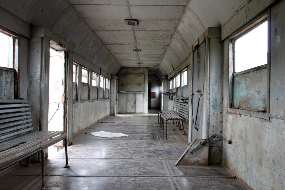 67_HSH_Tirana_Interieur