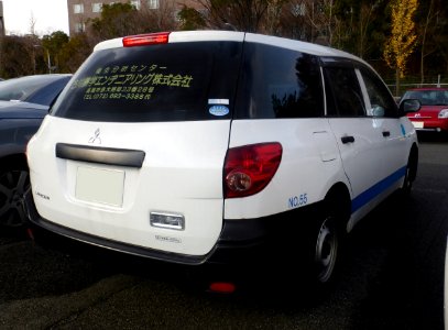 2nd_generation_Mitsubishi_LANCER_CARGO_rear