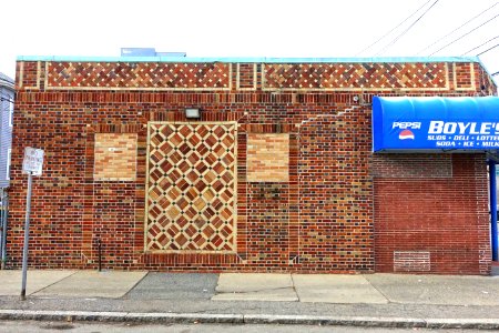 64_Broadway_-_Arlington,_MA_-_DSC08191