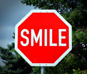 Shield smile note