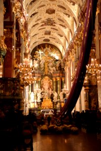 6642_Interior_of_the_Jasna_Góra_Basilica_November_2019