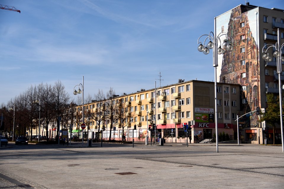 6630_Plac_Władysława_Biegańskiego_w_Częstochowie_2019