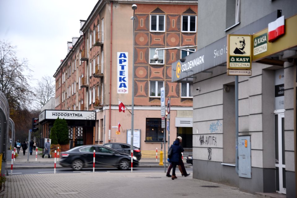 6786_Intersection_of_Pilsudskiego_and_Sienkiewicza_Bialystok_November_2019