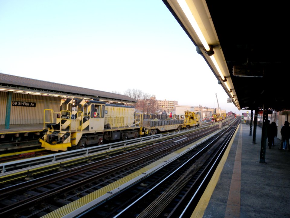 69_Fisk_IRT_work_train_jeh