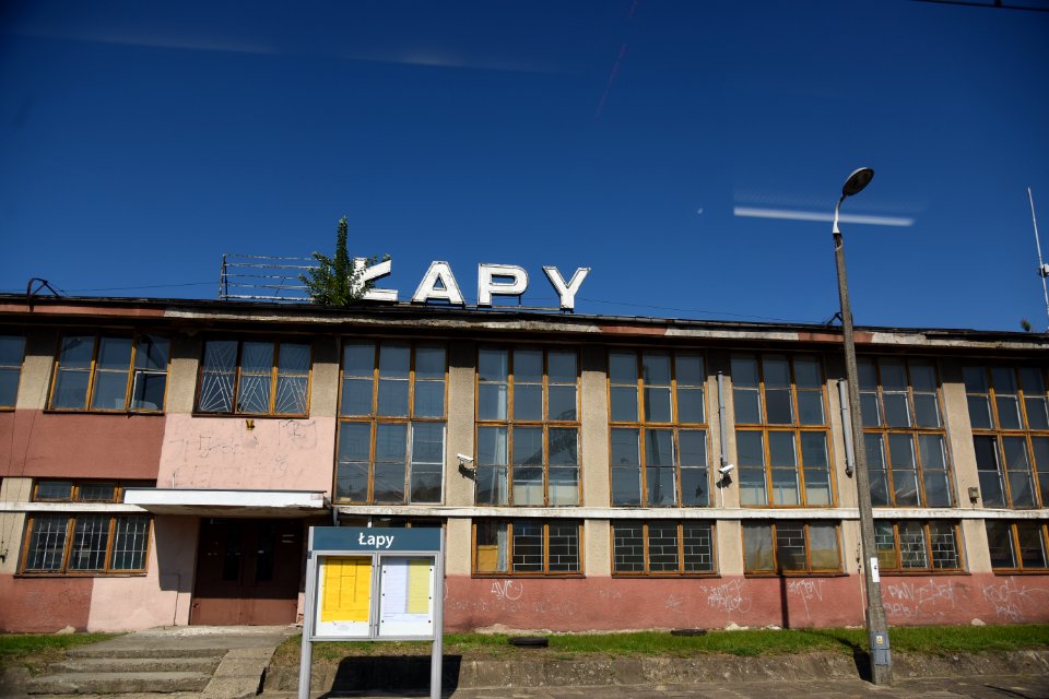 6551_Łapy_train_station_Podlaskie_Voivodeship_Poland_September_2019