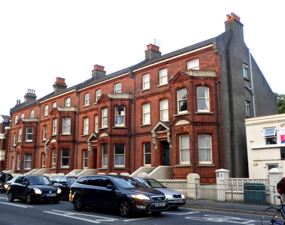 5–11_Sackville_Road,_Hove_(August_2013)