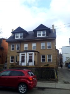 7_Howland_Ave