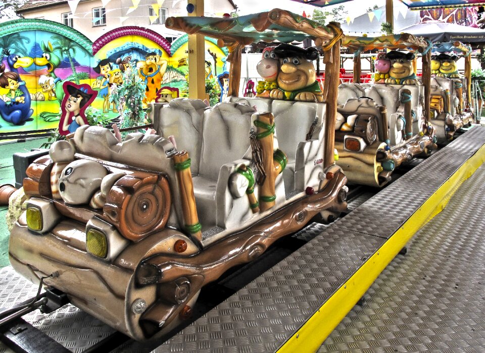 Dare carousel folk festival