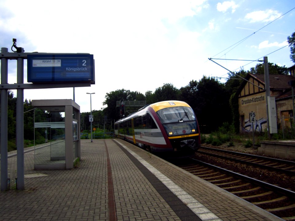 642_331_Dresden-Klotzsche_(2)