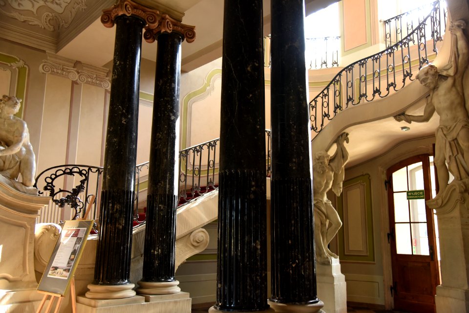 6337_Interior_of_the_Branicki_Palace_in_Białystok