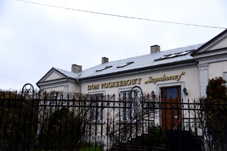 6909_Szymborscy_Funeral_Home_in_in_Białystok,_November_2019