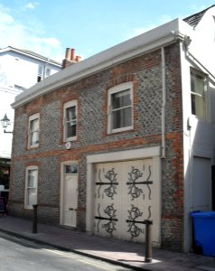 60_Middle_Street,_Brighton_(NHLE_Code_1381794)