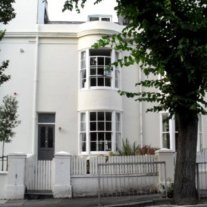 64_Upper_North_Street,_Brighton_(NHLE_Code_1381056)_(September_2010)