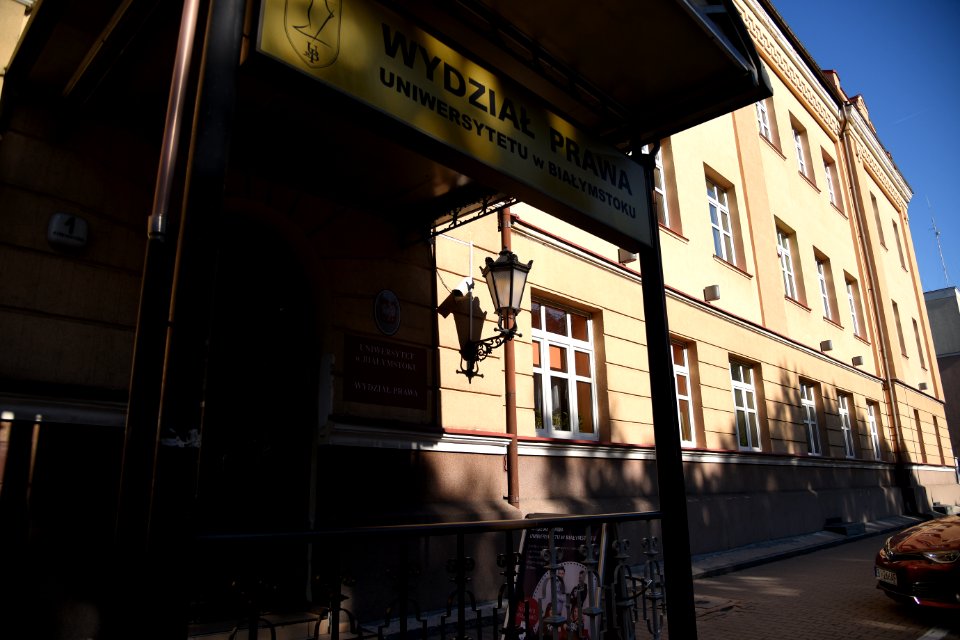 6412_Faculty_of_Law_University_of_Bialystok_1_Mickiewicza_Street_August_2019