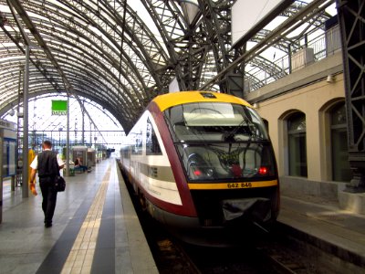 642_346_Dresden_Hauptbahnhof