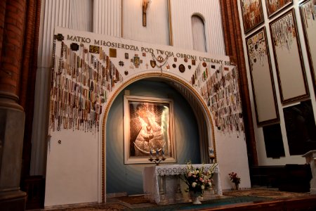 6331_August_2019_Interior_of_the_Archcathedral_Basilica_in_Białystok