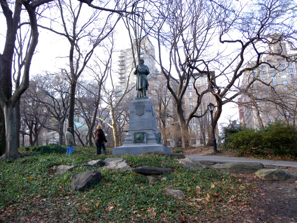 7th_Regt_Mem_of_1861-1865_CP_small_jeh