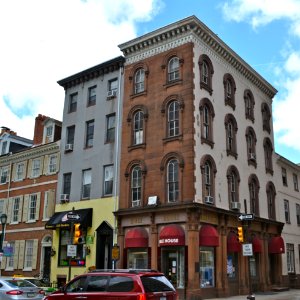 701_Walnut,_Philly_Bible_House