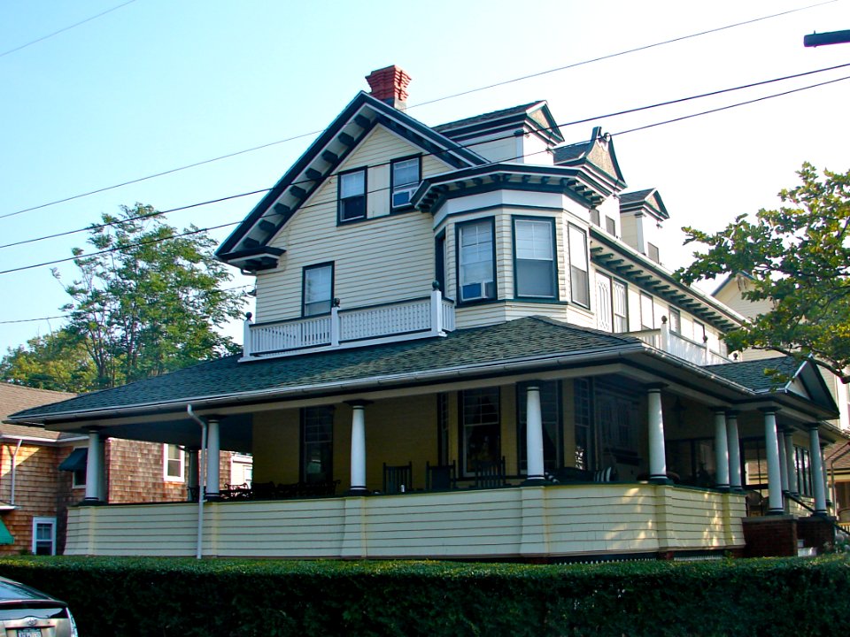 701_Columbia_CMHD