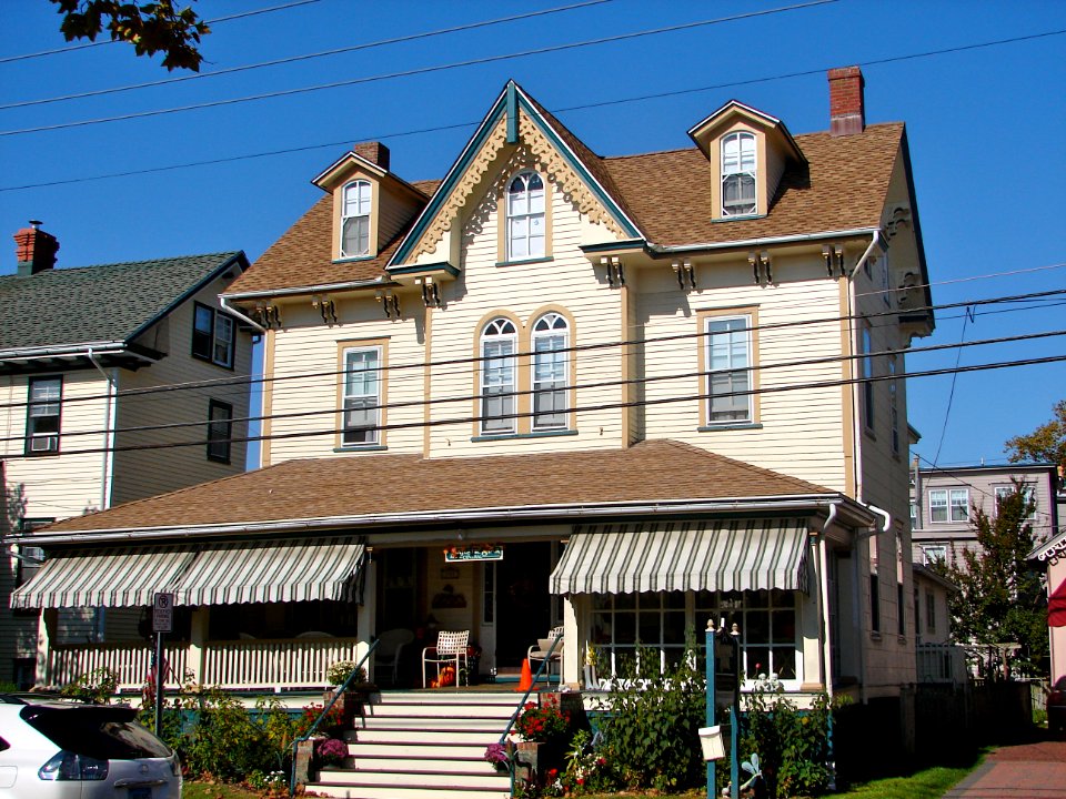 705_Columbia_CMHD