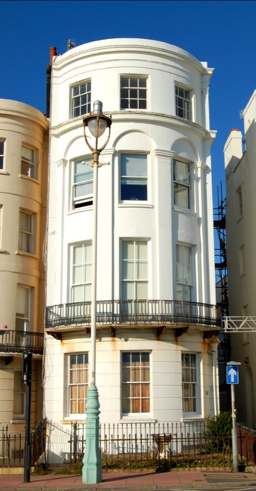 74_Marine_Parade,_Brighton_(September_2018)