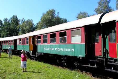 76113_5080_82_12_063-7_Rijtuig_Hoogovens_Excursietrein