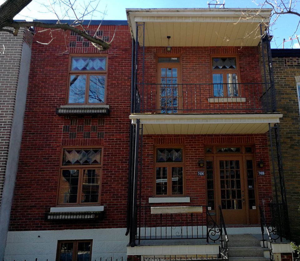 7406_rue_Drolet,_Montréal,_maison_de_naissance_de_Claude_Léveillée